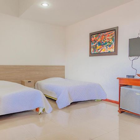 Hotel Arrayanes Del Quindio Монтенегро Екстериор снимка