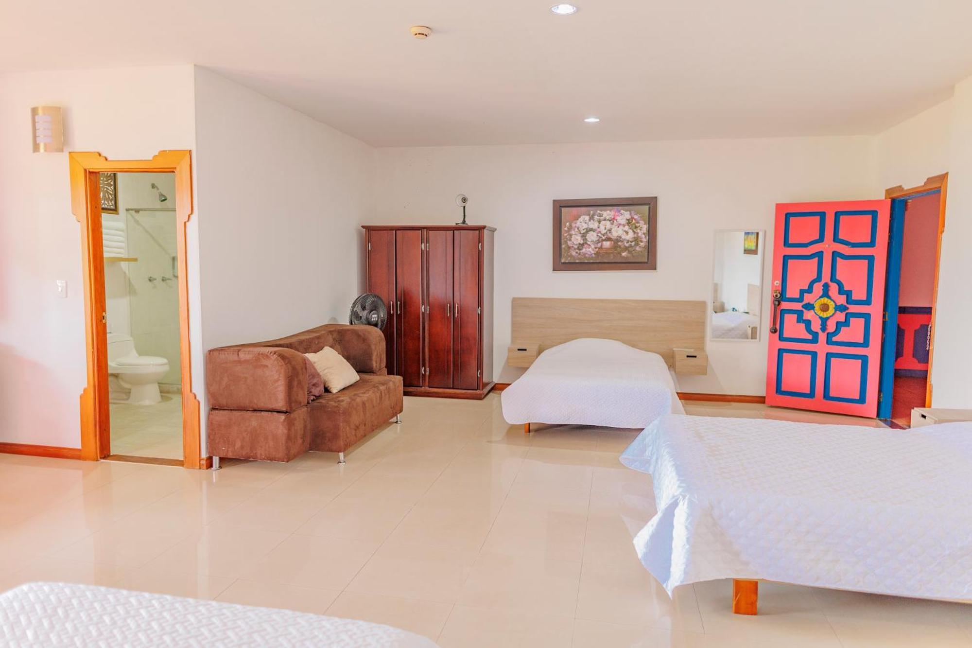 Hotel Arrayanes Del Quindio Монтенегро Екстериор снимка