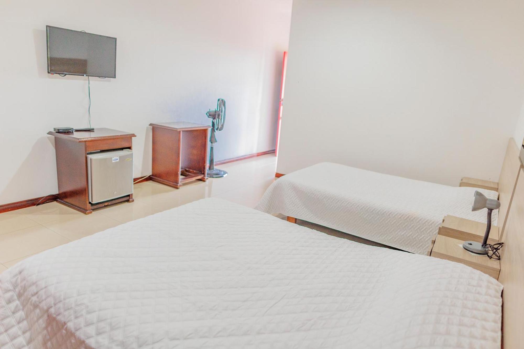 Hotel Arrayanes Del Quindio Монтенегро Екстериор снимка