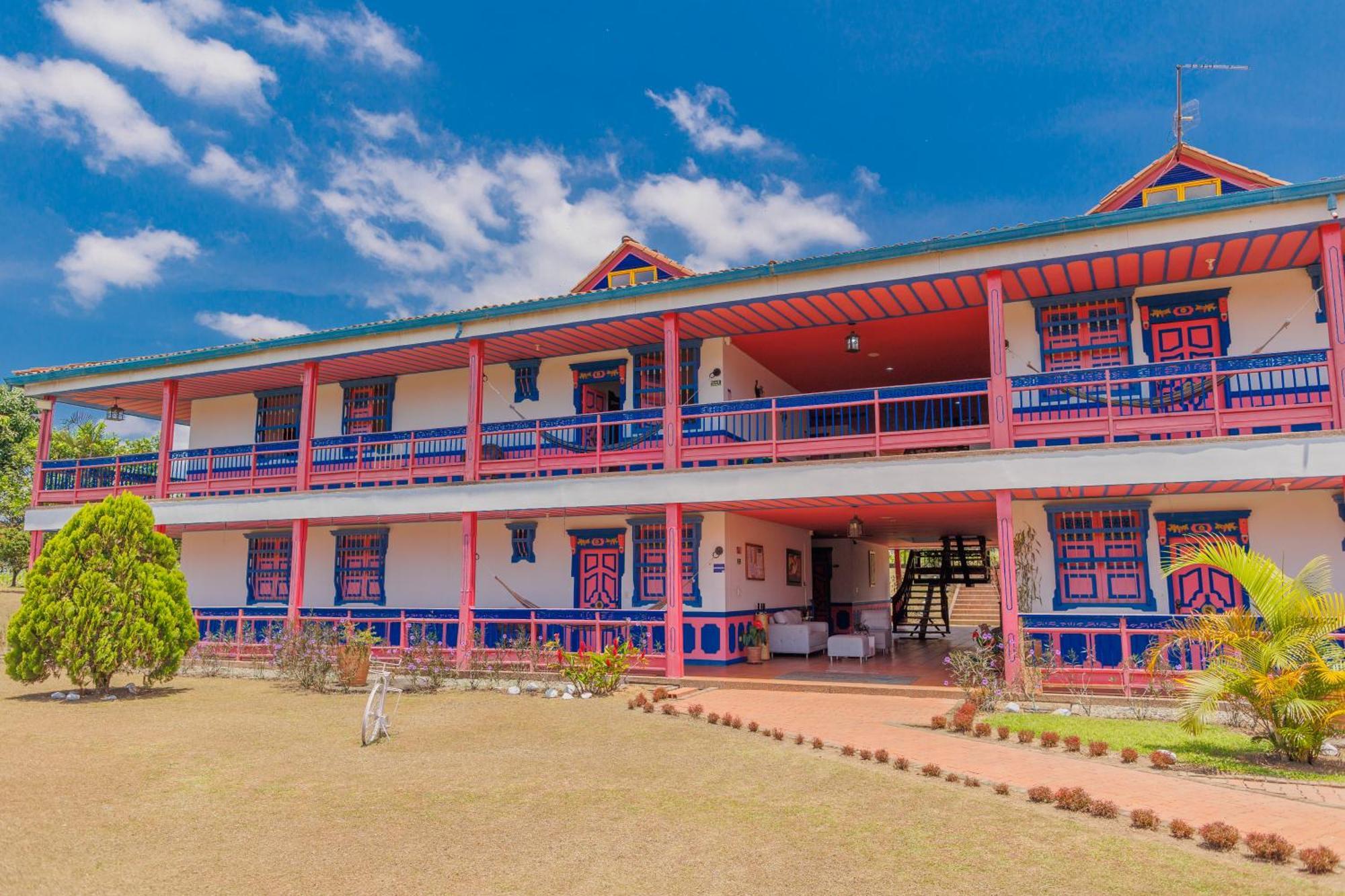 Hotel Arrayanes Del Quindio Монтенегро Екстериор снимка