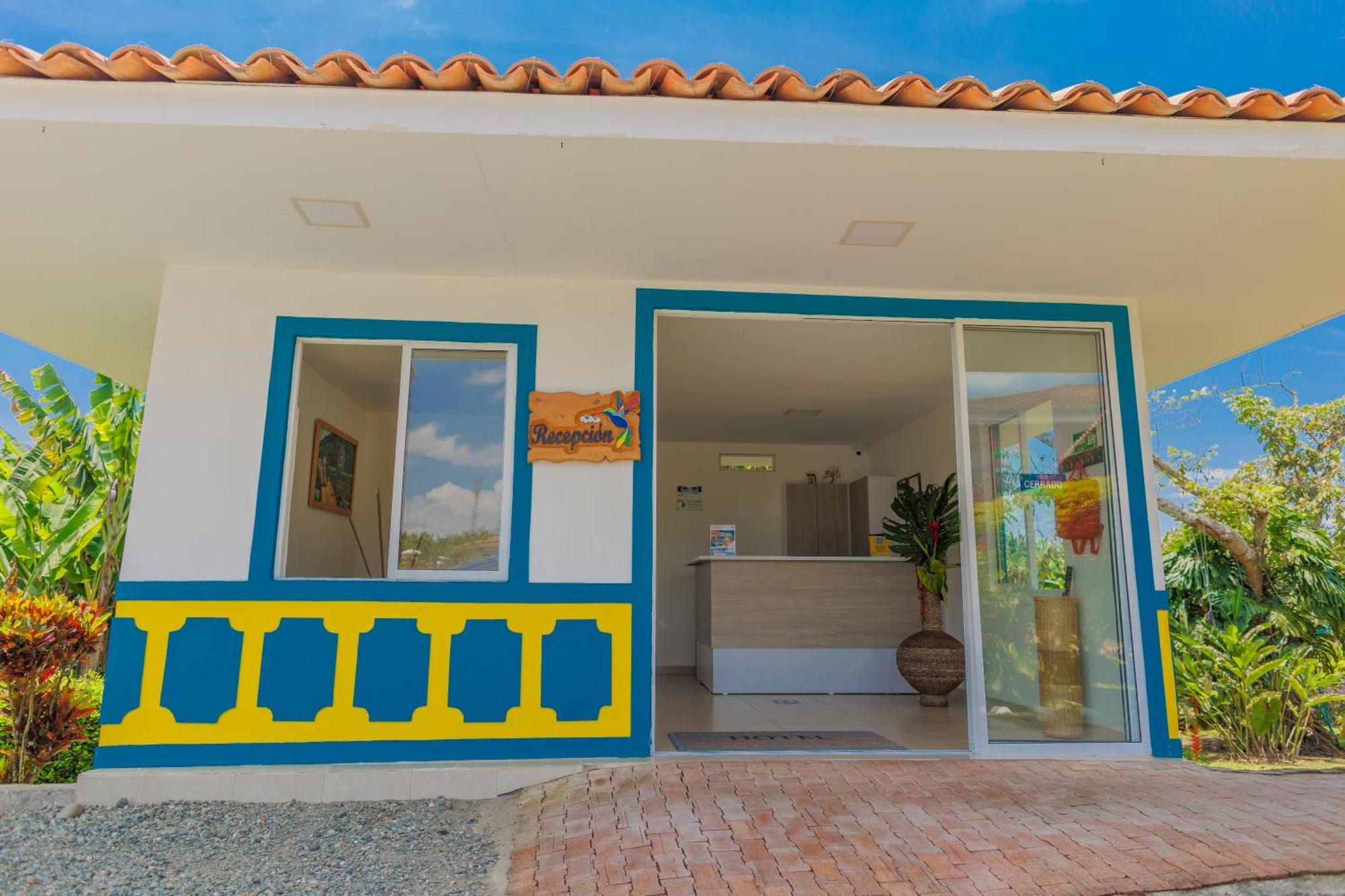 Hotel Arrayanes Del Quindio Монтенегро Екстериор снимка